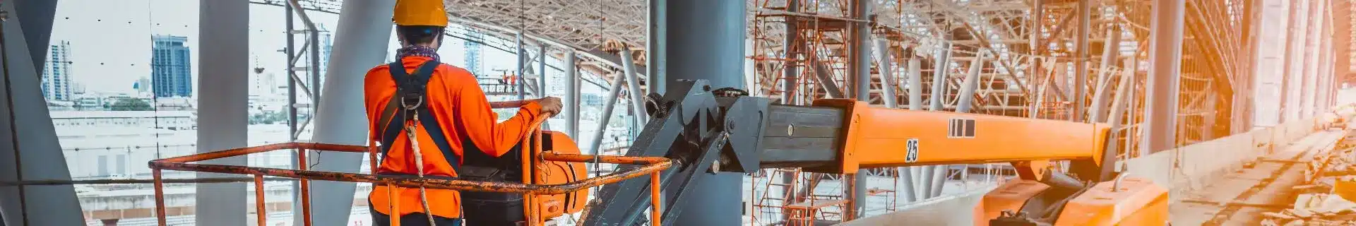 Boom Lift – Operator Safety (CAN)