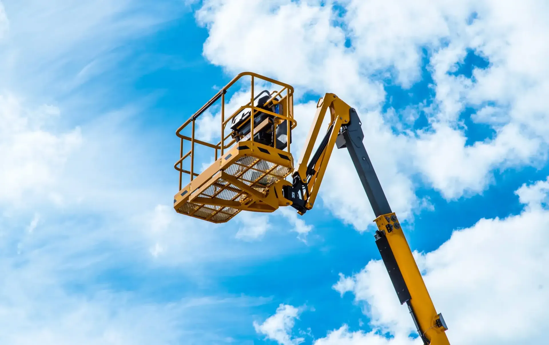 Aerial Lifts for General Industry – Online Training