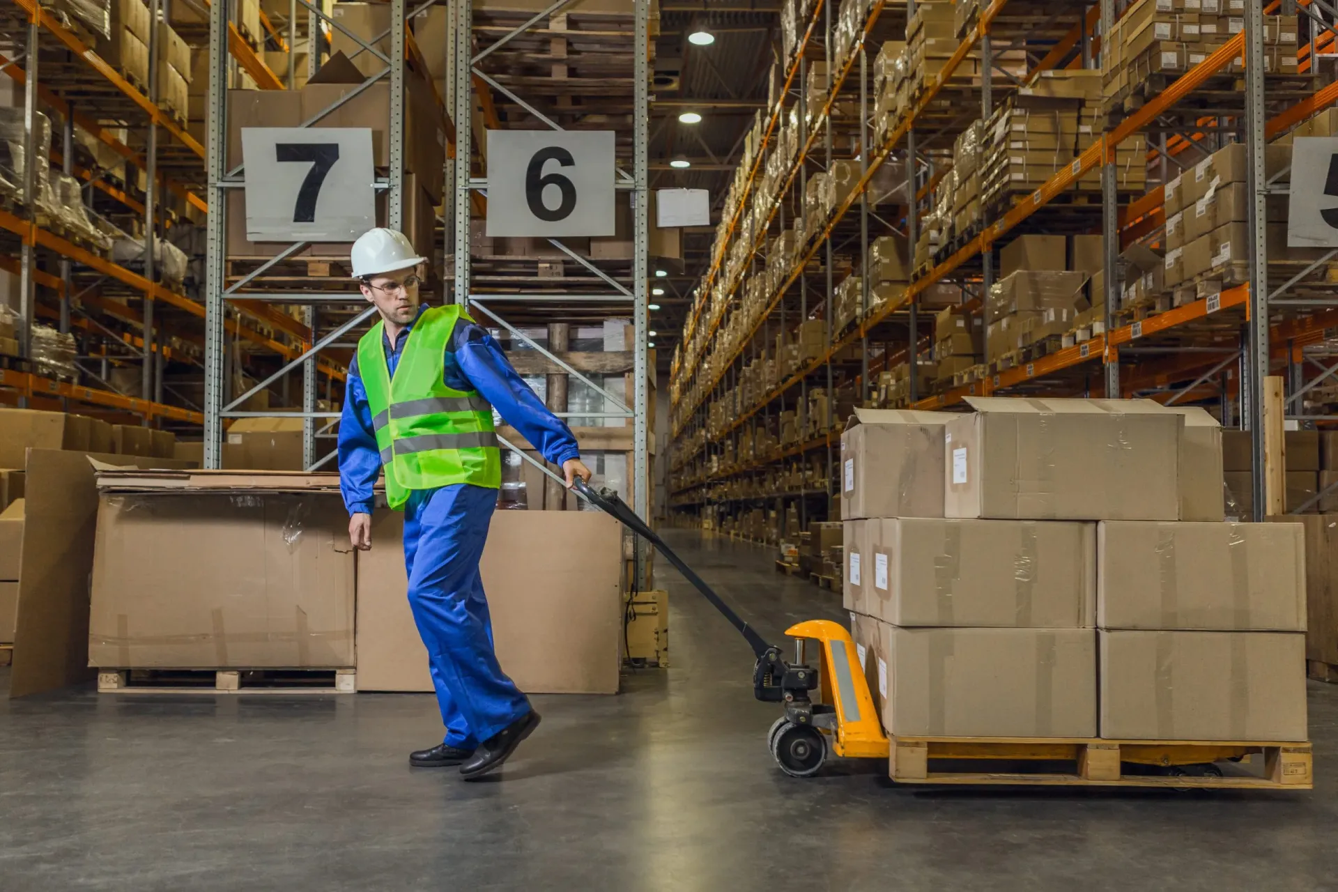 MATERIAL HANDLING PRACTICES FOR CONSTRUCTION